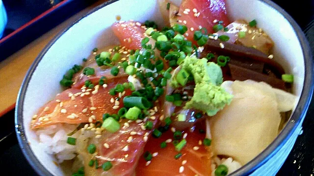 マグロと真鯛のづけ丼|はっちさん