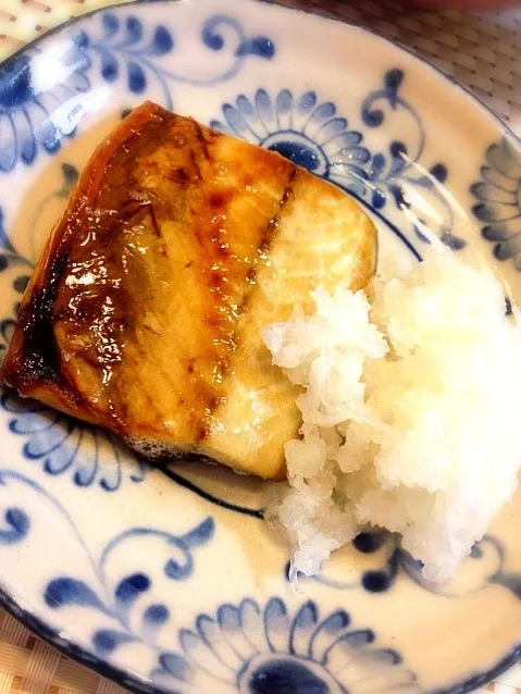 鯖の塩焼き。我が家にて。|えみさん