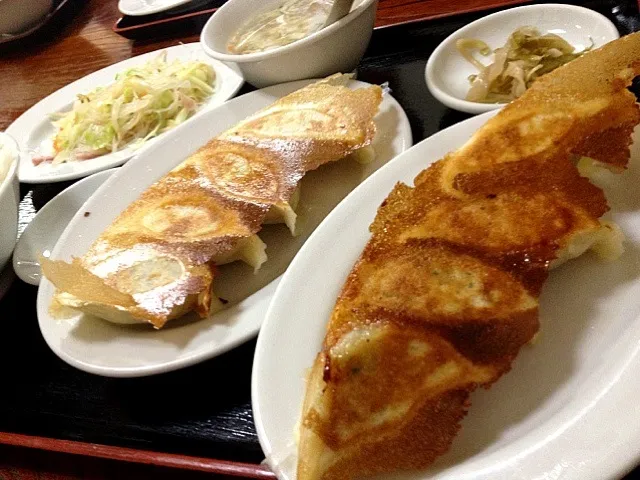 餃子定食|ひろろーんさん