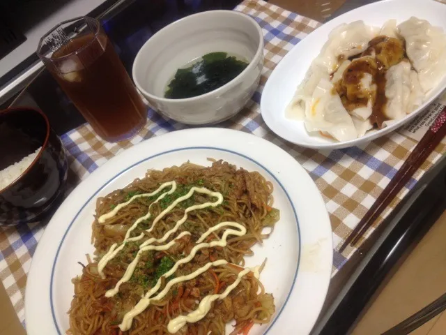 二種焼きそば、水餃子|食いしん坊もりもりさん