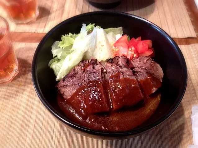 牛タンステーキ丼|りえさん