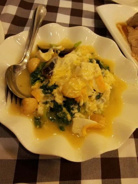 Steamed Spinach with Century eggs+Egg yolk|Cjkさん