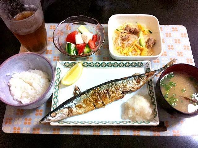 秋刀魚・長芋とトマトとキューリのピクルス・春雨サラダ|ayAkaさん