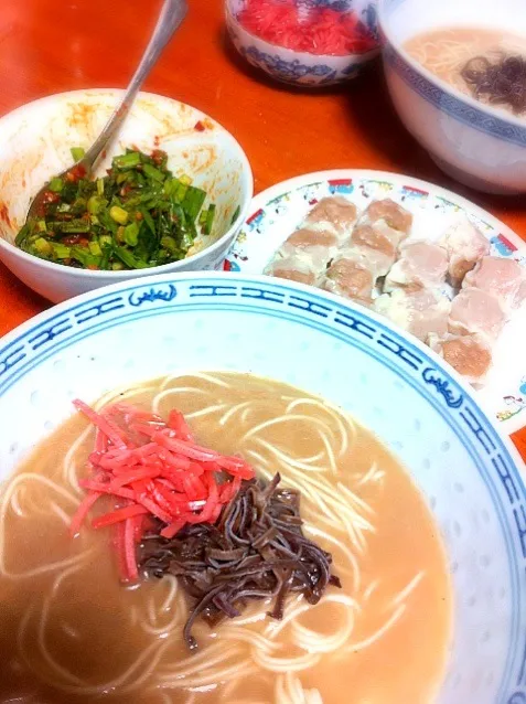 熊本ラーメンと崎陽軒 壺ニラ作った|kunikiさん