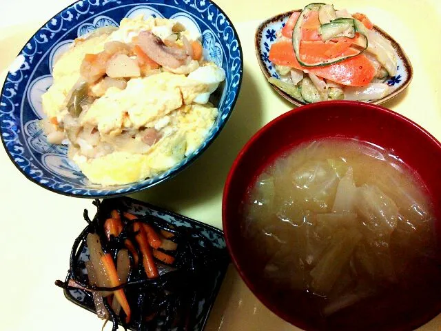 親子丼♡長ひじき|腹ペコちゃん♡：)さん