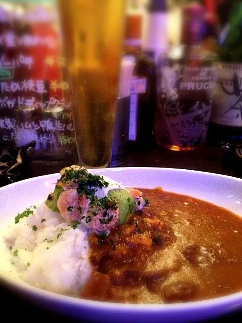 エビアボカレーは、ビールと合うかな？|大阪カレー部長さん