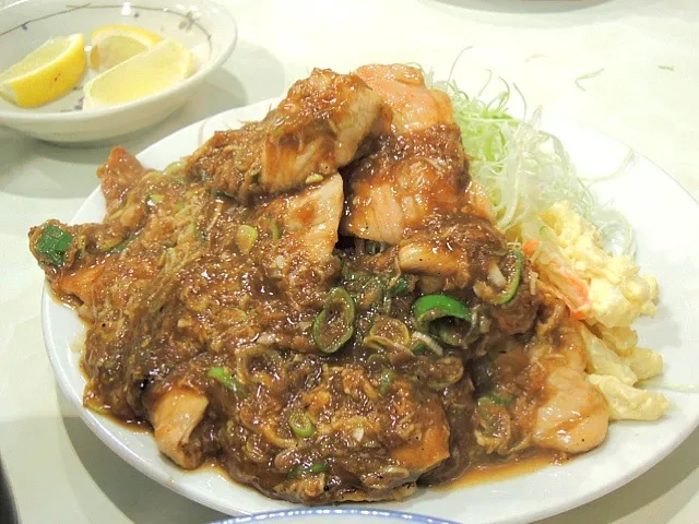 ポリネシアン定食|マハロ菊池さん