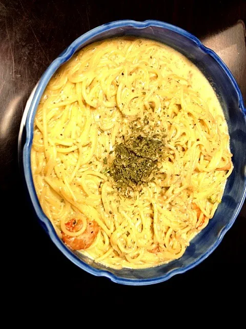 Snapdishの料理写真:海老とホタテの濃厚生クリームパスタ|ChengYangさん