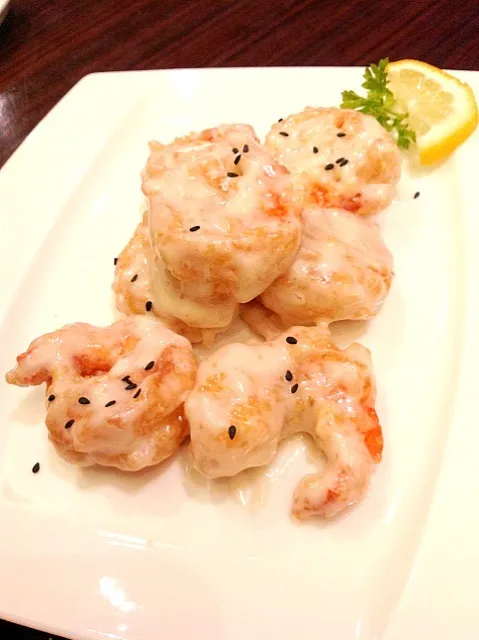 Snapdishの料理写真:Prawn Mayo|aline chandraさん