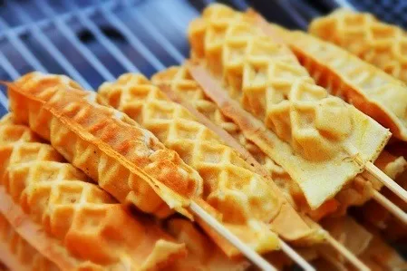 Sausage Waffle Stick|YOLOさん