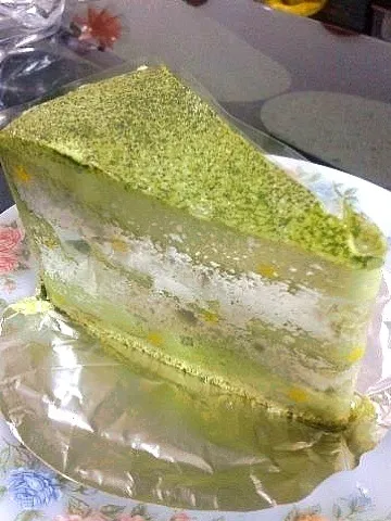 green tea cake :)|pinkuさん