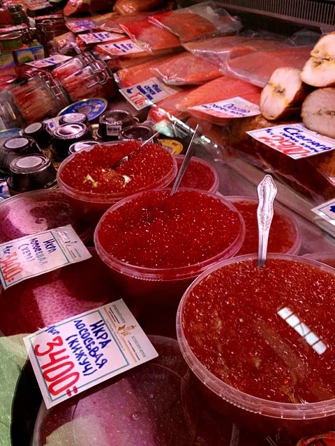 caviar at russian farmers market|lanchi bombalierさん