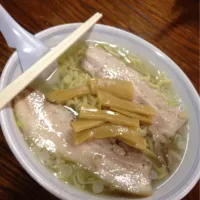 Snapdishの料理写真:塩ラーメン|ちやんさん