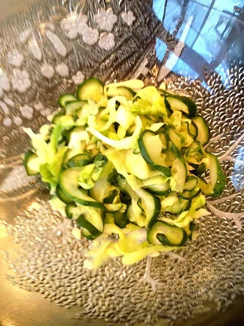 Snapdishの料理写真:Japanese Cucumber Salad|Dave von Deschwandenさん