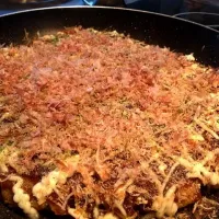 Snapdishの料理写真:お好み焼 ~ Okonomiyaki|Dave von Deschwandenさん