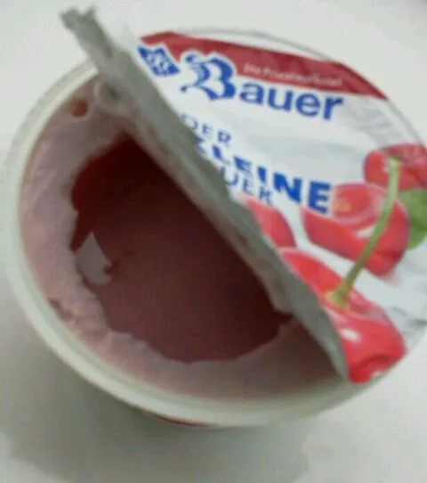 Snapdishの料理写真:cherries yogurt|maisiさん