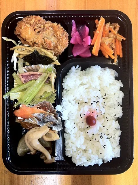 日替わり幕の内弁当|たんぽぽ娘さんさん