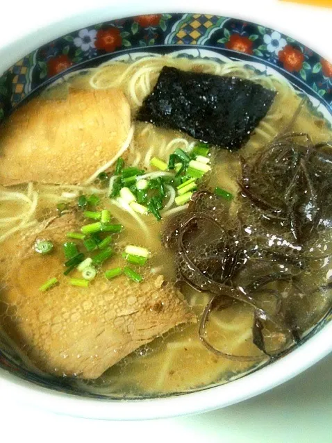 本日2軒目!熊本ラーメン|りさ〜ぬさん