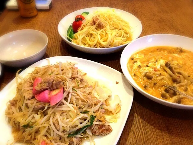 居酒屋なおチャン。カルボナーラサラダ。すまきと豚肉野菜炒め。麻婆春雨卵とじ。|naoさん