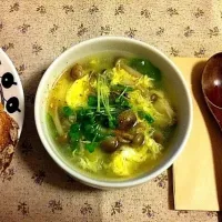 スープとパンのディナー|もぐもぐの食卓さん