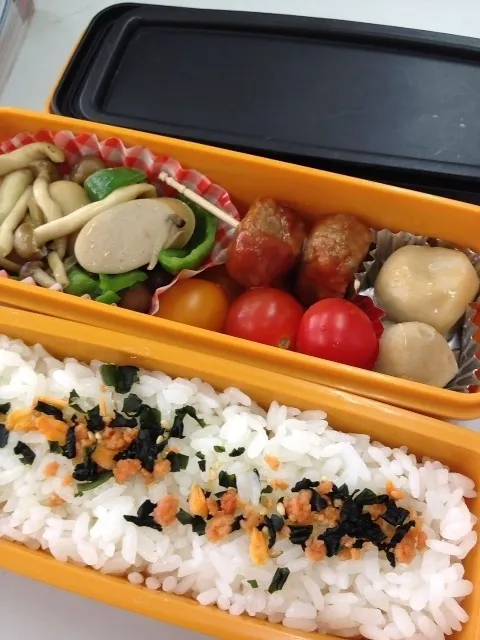 丸っこいもの多めお弁当（笑）|小西 由華さん