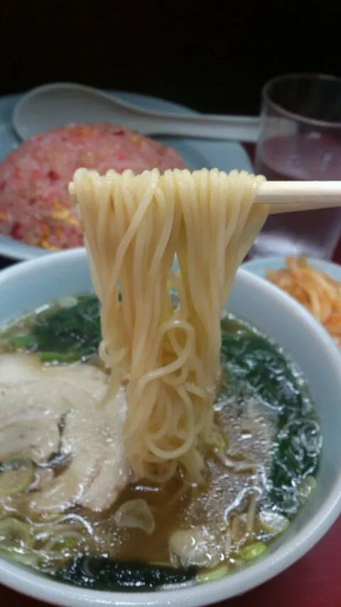 【下北沢 眠亭】ラーチャンの拉麺|うめロクさん