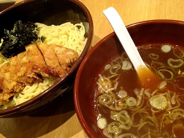 Snapdishの料理写真:ざるパーコー麺中盛り|tecklさん