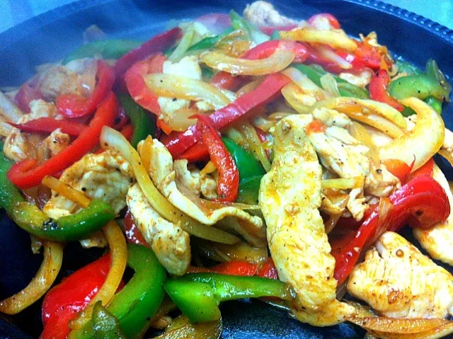 chicken fajitas|Jorge Bernal Márquezさん