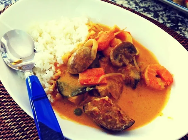 Snapdishの料理写真:Thai curry|Matsu sweetsさん