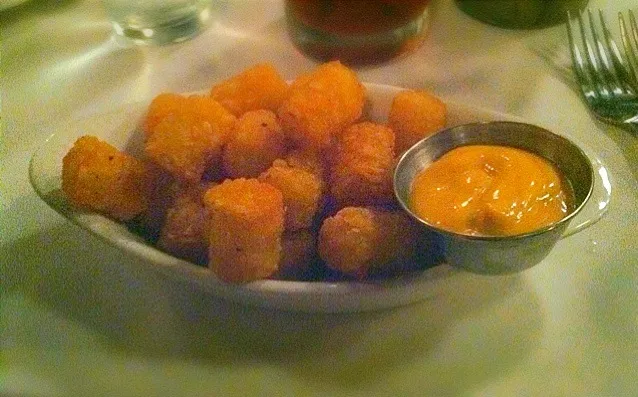 truffled tots|Sydney Annさん