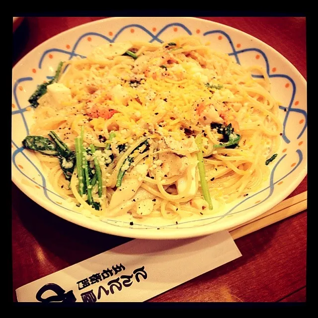 Snapdishの料理写真:エビと三種のチーズのクリームパスタ|まぁさん