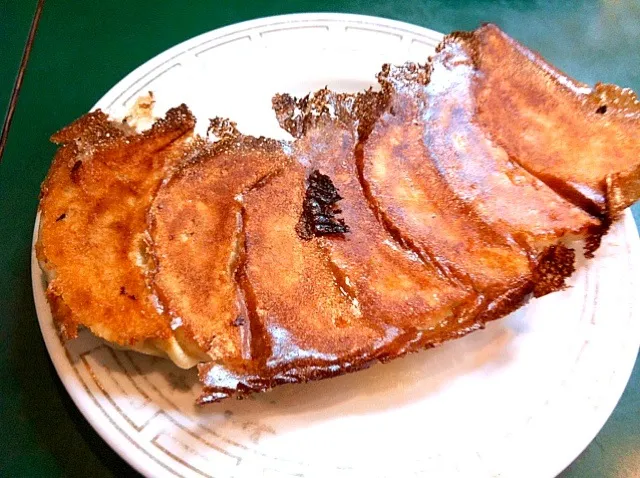 焼き餃子|たにゃきちさん