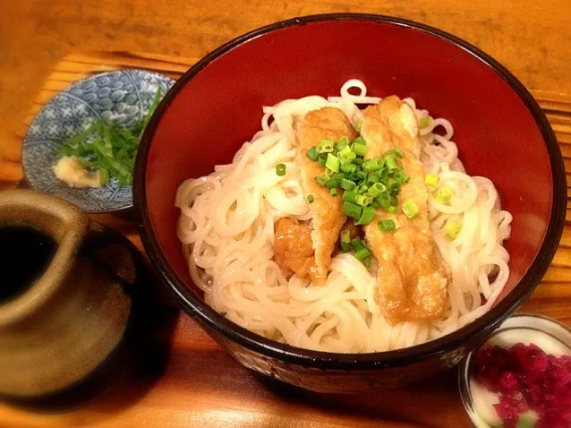 Snapdishの料理写真:ぶっかけきつね白玉うどん|tomoさん