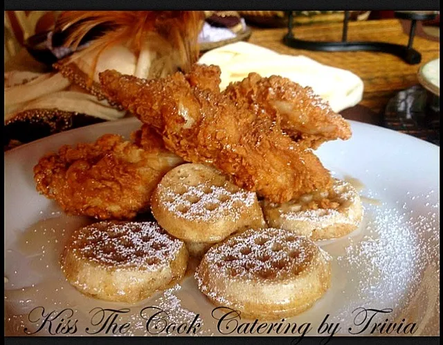 Trivia's Chicken and Waffles❤❤❤|Taste-New Americanさん