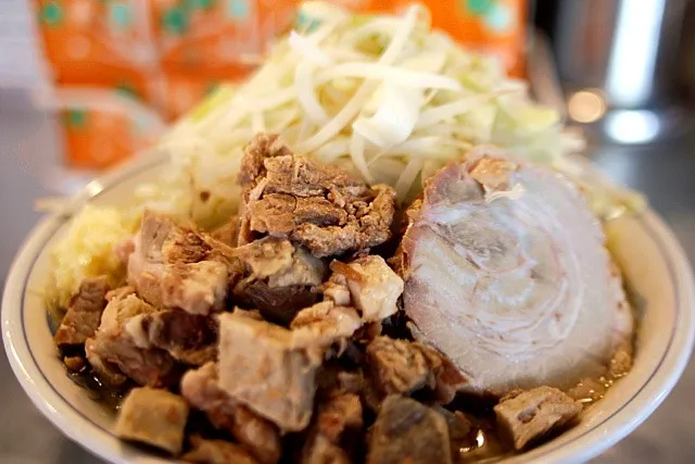 ラーメン ほぐし豚  野菜少し多めニンニク少しハバネロ|マハロ菊池さん