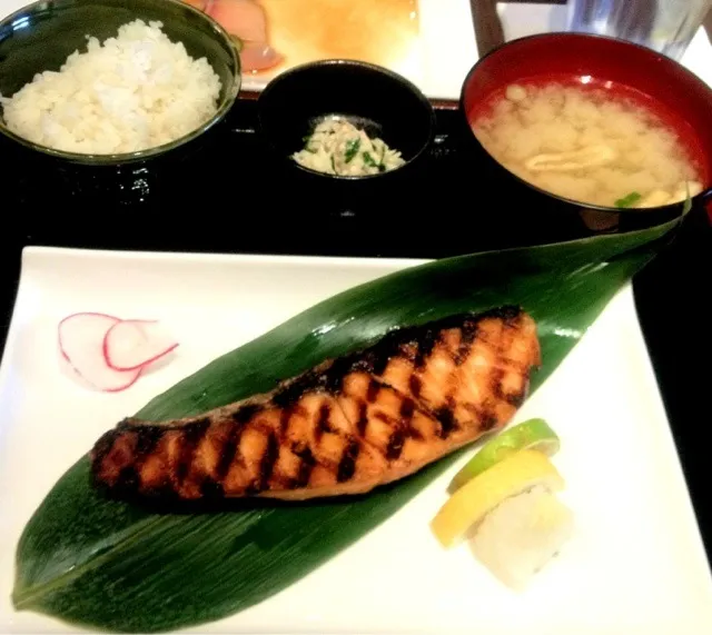 Broiled #Salmon with #Miso #Soup from Geko-Tei|sooprcoolchicaさん