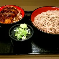 Snapdishの料理写真:ソースかつ丼セット（もり）|TANIGAWA Masaruさん