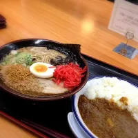 Snapdishの料理写真:チャーハンが無くてカレー