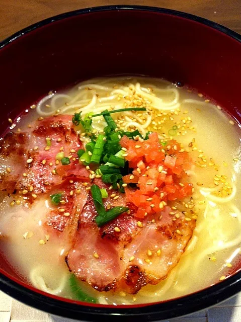 夜食のとんこつラーメン|ＥＴさん