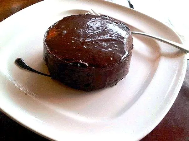 Old Fashioned Choco Fudge Cake!|iamfem05さん