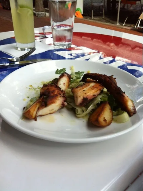 Grilled Octopus With Fennel Slaw|Loriさん