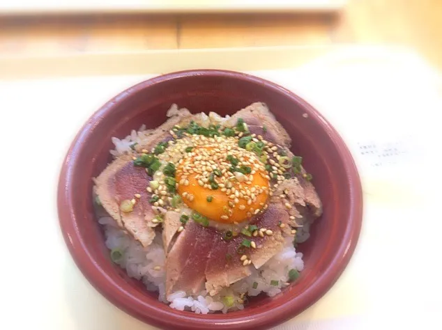 マグロステーキ丼|おちびさん