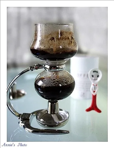 Siphon Coffee at home 家でサイホンコーヒー、楽しいよ(*☻-☻*)|Annieさん