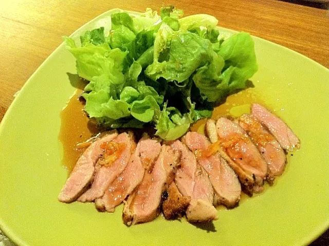 duck salad 🐤|C. Atchariyatrakulさん