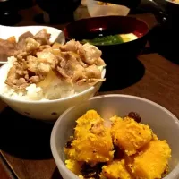 カボチャサラダとすた丼！|こんそめさん