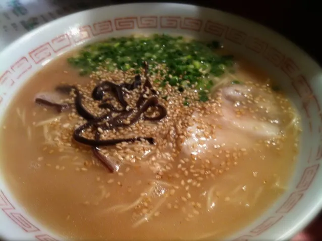 real hakata ramen (at 01:30am!?!)|Soiさん