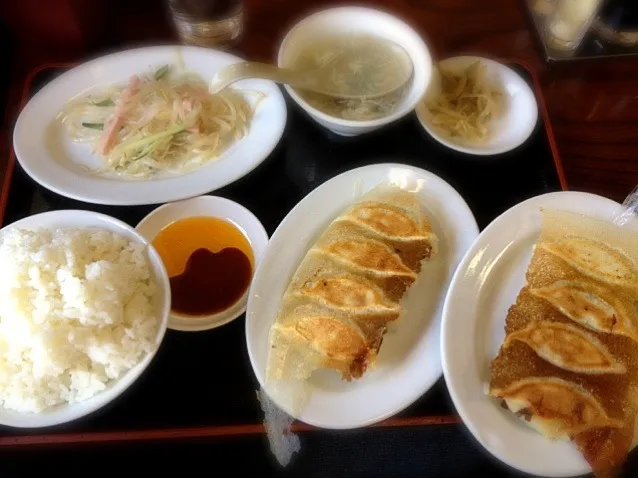 餃子定食|ひろろーんさん