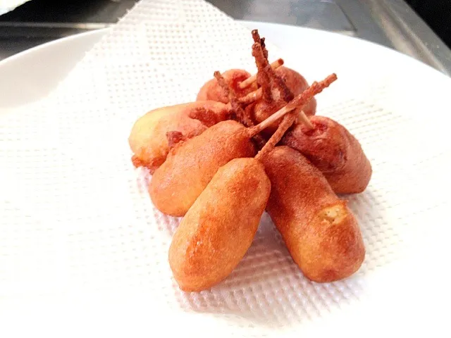 tiny corndogs|Yumi Priceさん