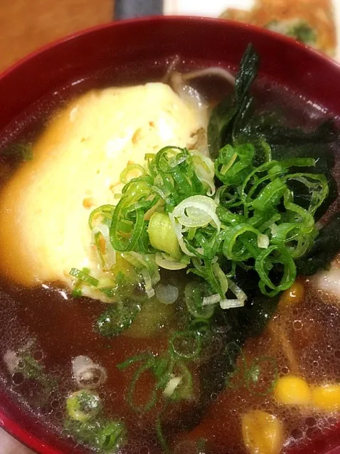 Snapdishの料理写真:具沢山のラーメン  さか栄の家庭のラーメン|gonさん