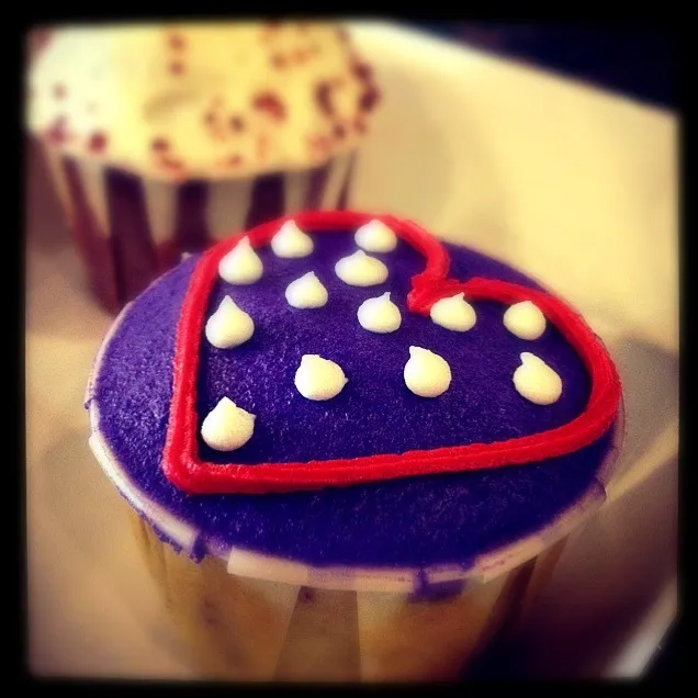 choc.chip.cupcake|ej adamさん